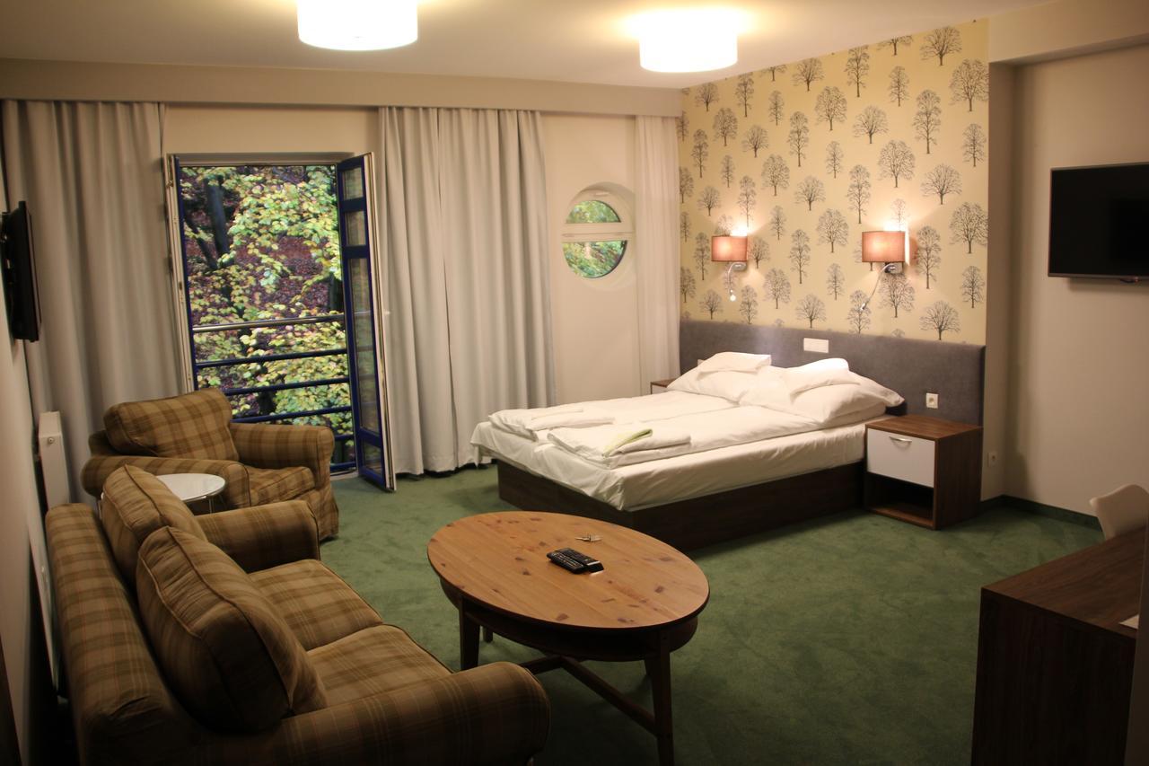Hotel Lesny โซพอต ภายนอก รูปภาพ