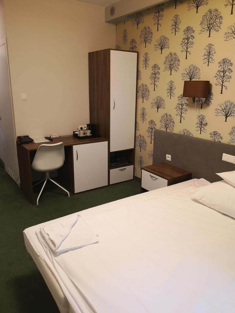 Hotel Lesny โซพอต ภายนอก รูปภาพ